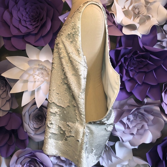 Two toned sequence top - Picture 4 of 8